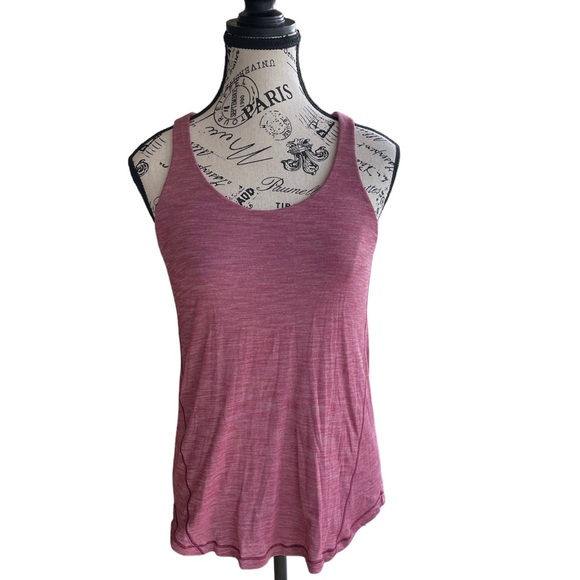 Lululemon Moment To Movement 2-In-1 Tank
Heathered Cherry Tint / Cherry Tint - Picture 4 of 11